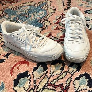 Reebok Club C Double women’s size 9